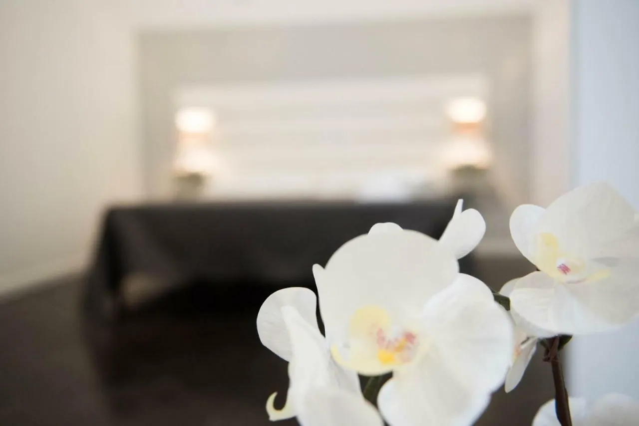 Apartment Fondaco Guest House Avola Italy